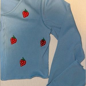 Cute Strawberry print blue cropped tie up ribbed top. Like new